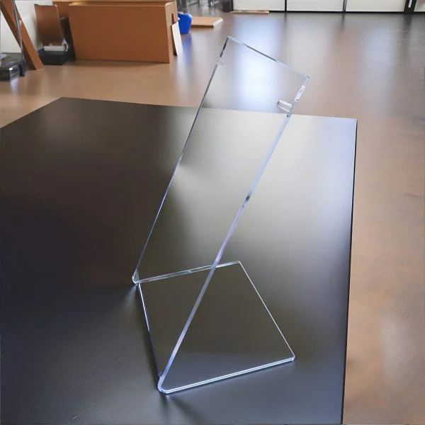 necklace stand