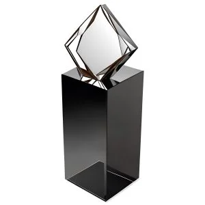 pedestal stand